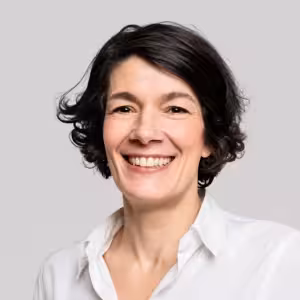 Dr Caroline Trichot